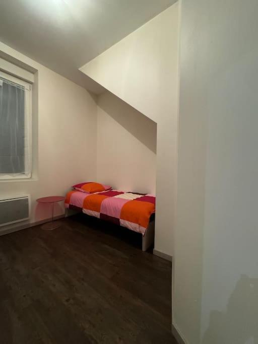 Apartamento Christelle Romilly-sur-Seine Exterior foto
